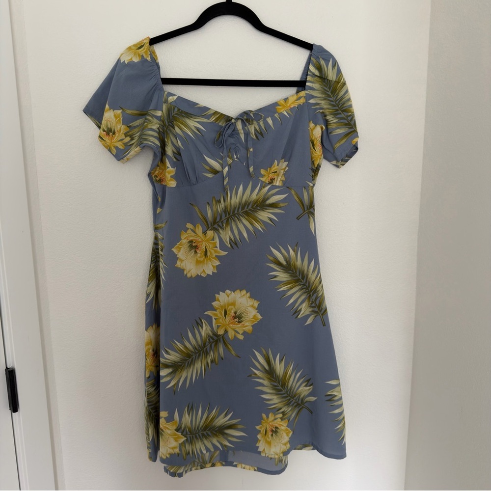 ASOS Wednesday’s Girl Tropical Floral Blue Dress Mini Style Lightweight Size M - Picture 2 of 9